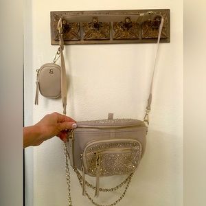 Steve Madden Bum Bag. NWOT Lots of sparkle !